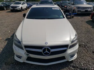 2014 Mercedes-Benz CLS-Class CLS 550 with VIN WDDLJ9BB9EA117290, listed as a Copart auction lot 68517414 with 98,705 mi miles and Salvage Title. Bid and sale history available at carsss.com. Image 5.
