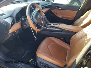 2020 Toyota Avalon Limited Hybrid z VIN 4T1C21FB2LU012066, wystawiony jako Copart lot #70624702 z przebiegiem 59 611 mil mil oraz . Historia ofert i sprzedaży dostępna na DreamBid. Obrazek 7.
