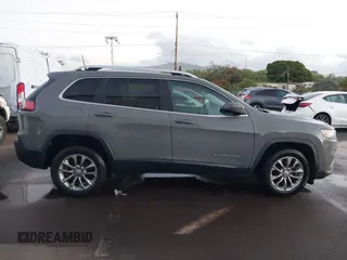 2021 Jeep Cherokee Latitude Lux with VIN 1C4PJLMX4MD158909, listed as a IAAI auction lot 41709423 with 28,368 mi miles. Bid and sale history available at carsss.com. Image 12.