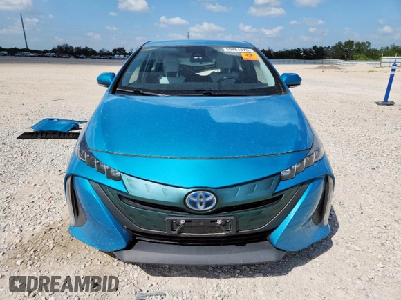 2017 Toyota Prius Plus with VIN JTDKARFP9H3030879, listed as a Copart auction lot 59861375 with 106,048 mi miles and Salvage title. Bid and sale history available at DreamBid. Image 5.