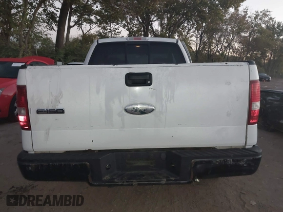 2006 Ford F-150 STX with VIN 1FTRX12W46NB40851, listed as a IAAI auction lot 40538443 with 298,806 mi miles. Bid and sale history available at carsss.com. Image 16.