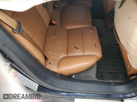 2007 Audi A8 z VIN WAULV44E27N023317, wystawiony jako Copart lot #41465715 z przebiegiem Nie podano mil oraz Szkoda całkowita • Salvage title. Historia ofert i sprzedaży dostępna na DreamBid. Obrazek 10.