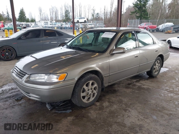 1998 Toyota Camry LE z VIN JT2BF28K1W0109514, wystawiony jako IAAI lot #41610102 z przebiegiem 161 266 mil mil oraz . Historia ofert i sprzedaży dostępna na DreamBid. Obrazek 17.