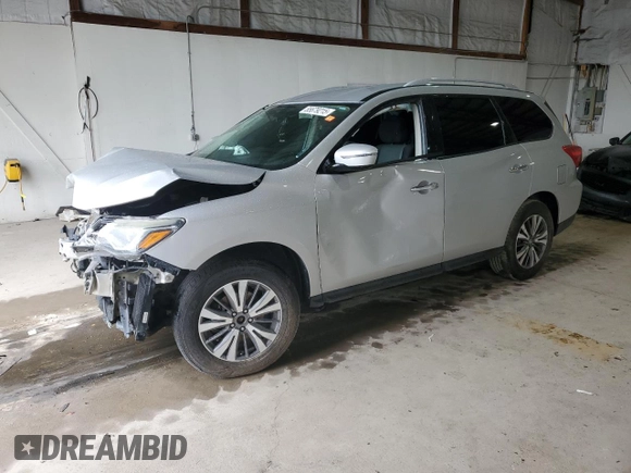 2017 Nissan Pathfinder SV with VIN 5N1DR2MM2HC691117, listed as a Copart auction lot 55679215 with Not provided miles and Salvage title. Bid and sale history available at DreamBid. Image 1.