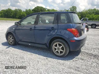 2005 Scion xA z VIN JTKKT624750101782, wystawiony jako Copart lot #54532505 z przebiegiem 180 438 mil mil oraz Czysty tytuł • Clean title. Historia ofert i sprzedaży dostępna na DreamBid. Obrazek 2.