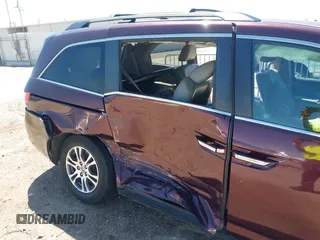 2011 Honda Odyssey EX with VIN 5FNRL5H42BB021438, listed as a IAAI auction lot 41978690 with 190,495 mi miles and . Bid and sale history available at carsss.com. Image 6.