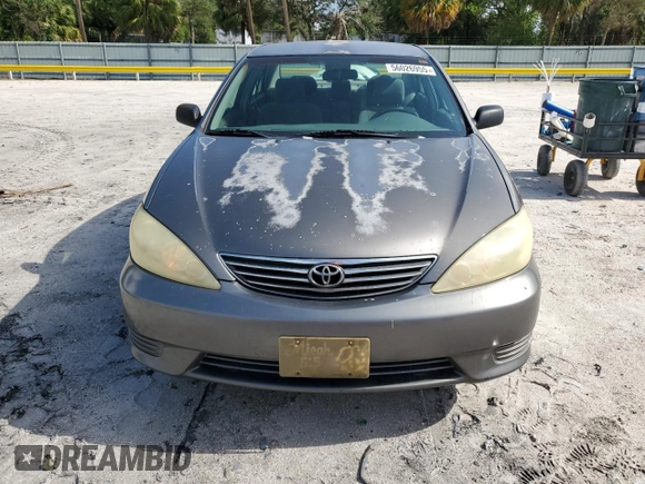 2006 Toyota Camry STD with VIN 4T1BE32K36U699650, listed as a Copart auction lot 56026955 with 194,810 mi miles and Clean Title. Bid and sale history available at DreamBid. Image 5.
