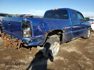 2003 Chevrolet Silverado SS z VIN 2GCEK19N931356654, wystawiony jako Copart lot #72966944 z przebiegiem 292 812 mil mil oraz Szkody całkowita. Historia ofert i sprzedaży dostępna na DreamBid. Obrazek 3.