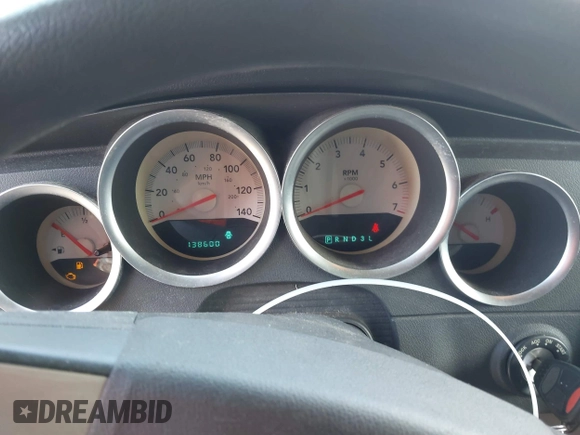 2005 Dodge Magnum SE with VIN 2D4FV48VX5H117187, listed as a IAAI auction lot 41569678 with 138,600 mi miles and . Bid and sale history available at carsss.com. Image 7.