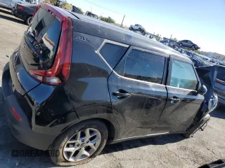 2021 Kia Soul S with VIN KNDJ23AU0M7743787, listed as a Copart auction lot 79468584 with 50,138 mi miles and Salvage Title. Bid and sale history available at carsss.com. Image 3.