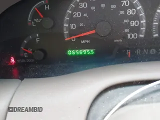 2001 Ford F-150 XL z VIN 1FTZX17201NA28384, wystawiony jako IAAI lot #39496964 z przebiegiem 65 695 mil mil oraz . Historia ofert i sprzedaży dostępna na DreamBid. Obrazek 7.