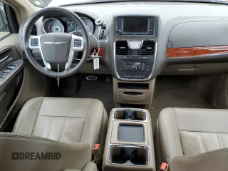2016 Chrysler Town & Country Touring with VIN 2C4RC1BG4GR296879, listed as a Copart auction lot 47039544 with 93,835 mi miles and Salvage Title. Bid and sale history available at carsss.com. Image 8.