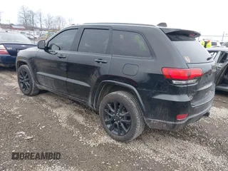 2017 Jeep Grand Cherokee Laredo with VIN 1C4RJFAG9HC882251, listed as a IAAI auction lot 41696710 with 129,627 mi miles and . Bid and sale history available at DreamBid. Image 3.