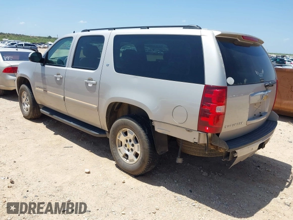 2008 Chevrolet Suburban LTZ с VIN 1GNFC16J18R119018, выставлен на аукционе IAAI как лот 42677575 с пробегом 338 879 миль миль и . История ставок и продаж доступна на DreamBid. Изображение 3.