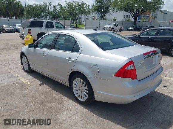 2011 Ford Fusion Hybrid with VIN 3FADP0L38BR249996, listed as a IAAI auction lot 42452194 with 111,316 mi miles and . Bid and sale history available at DreamBid. Image 3.