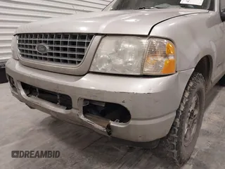 2005 Ford Explorer XLT z VIN 1FMZU63K75UA92666, wystawiony jako IAAI lot #41401078 z przebiegiem 180 753 mil mil oraz . Historia ofert i sprzedaży dostępna na DreamBid. Obrazek 6.