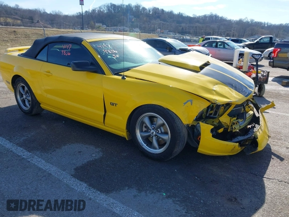 2006 Ford Mustang GT Deluxe with VIN 1ZVFT85H065120839, listed as a IAAI auction lot 41479836 with 87,079 mi miles. Bid and sale history available at carsss.com. Image 1.