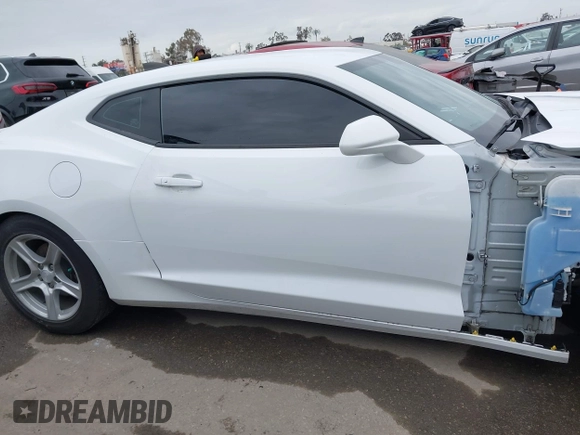 2020 Chevrolet Camaro 1LT with VIN 1G1FB1RX3L0149462, listed as a IAAI auction lot 42047607 with 68,278 mi miles. Bid and sale history available at carsss.com. Image 14.