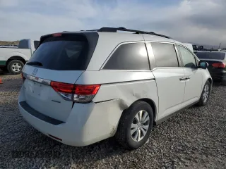 2016 Honda Odyssey SE with VIN 5FNRL5H39GB070652, listed as a Copart auction lot 46358775 with 135,921 mi miles and Salvage Title. Bid and sale history available at DreamBid. Image 3.