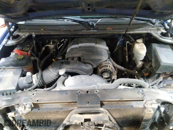 2012 Chevrolet Suburban LS with VIN 1GNWKLEG0CR308322, listed as a IAAI auction lot 41026415 with 89,018 mi miles. Bid and sale history available at carsss.com. Image 10.