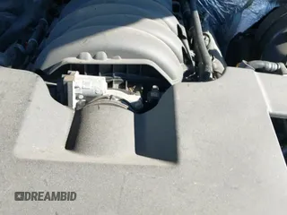 2017 Chevrolet Silverado 1500 LT z VIN 1GCVKREC8HZ395172, wystawiony jako IAAI lot #43168866 z przebiegiem 113 225 mil mil oraz . Historia ofert i sprzedaży dostępna na DreamBid. Obrazek 19.