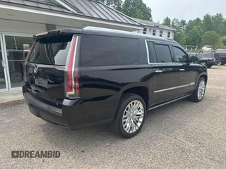 2015 Cadillac Escalade ESV Premium z VIN 1GYS4JKJ1FR272533, wystawiony jako IAAI lot #42461108 z przebiegiem 227 892 mil mil oraz . Historia ofert i sprzedaży dostępna na DreamBid. Obrazek 4.