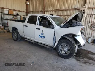 2023 Ram 2500 Tradesman z VIN 3C6UR5CJ7PG606482, wystawiony jako Copart lot #76963374 z przebiegiem Nie podano mil oraz Szkoda całkowita • Salvage title. Historia ofert i sprzedaży dostępna na DreamBid. Obrazek 4.
