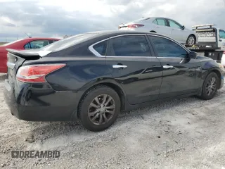 2015 Nissan Altima 2.5 with VIN 1N4AL3AP2FN353530, listed as a Copart auction lot 56054095 with 298,242 mi miles and Salvage title. Bid and sale history available at DreamBid. Image 3.