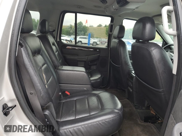 2004 Ford Explorer Limited z VIN 1FMDU75W94ZA68418, wystawiony jako Copart lot #65062085 z przebiegiem 157 972 mil mil oraz Szkoda całkowita • Salvage title. Historia ofert i sprzedaży dostępna na DreamBid. Obrazek 11.