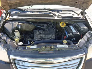2014 Chrysler Town & Country Touring with VIN 2C4RC1BG4ER242768, listed as a IAAI auction lot 41683104 with 229,954 mi miles and . Bid and sale history available at DreamBid. Image 10.