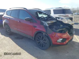 2019 Ford Escape SE z VIN 1FMCU9GDXKUA02974, wystawiony jako IAAI lot #41418960 z przebiegiem Nie podano mil oraz . Historia ofert i sprzedaży dostępna na DreamBid. Obrazek 1.