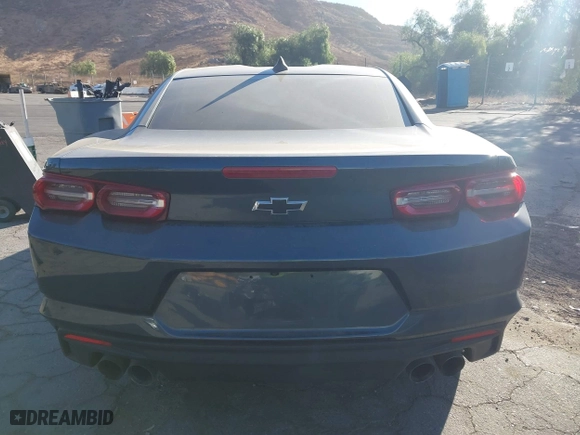 2019 Chevrolet Camaro 1LT with VIN 1G1FB1RS4K0126100, listed as a IAAI auction lot 41144580 with 55,210 mi miles. Bid and sale history available at carsss.com. Image 17.