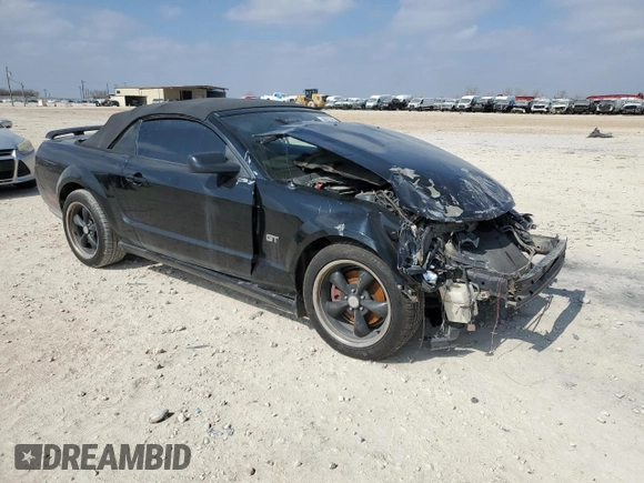 2007 Ford Mustang GT Deluxe with VIN 1ZVHT85H975320984, listed as a Copart auction lot 44561485 with 176,981 mi miles and Non Repairable. Bid and sale history available at carsss.com. Image 4.