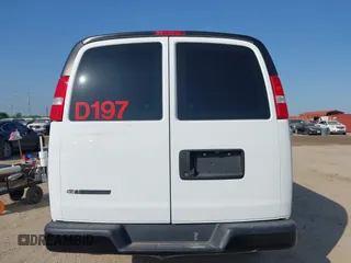 2021 Chevrolet Express Cargo with VIN 1GCWGBFP4M1286795, listed as a IAAI auction lot 42215514 with 117,335 mi miles and . Bid and sale history available at DreamBid. Image 16.