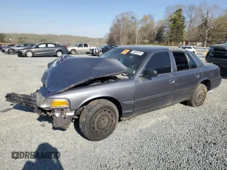 2006 Ford Crown Victoria z VIN 2FAFP73V86X122451, wystawiony jako Copart lot #50893875 z przebiegiem 338 845 mil mil oraz Szkoda całkowita • Salvage title. Historia ofert i sprzedaży dostępna na DreamBid. Obrazek 1.