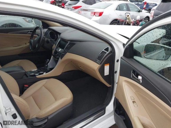 2015 Hyundai Sonata Hybrid Limited with VIN KMHEC4A45FA121983, listed as a IAAI auction lot 41544984 with 96,698 mi miles. Bid and sale history available at carsss.com. Image 5.