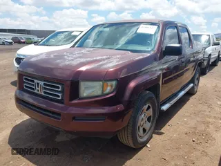 2008 Honda Ridgeline RT with VIN 2HJYK16238H509644, listed as a IAAI auction lot 42406127 with 305,933 mi miles and . Bid and sale history available at DreamBid. Image 2.