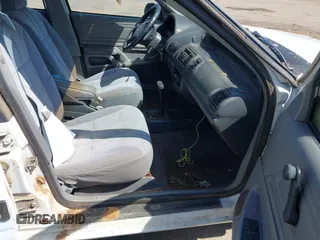 1988 Ford Tempo z VIN 1FAPP36X6JK132773, wystawiony jako IAAI lot #42146576 z przebiegiem 80 452 mil mil oraz . Historia ofert i sprzedaży dostępna na DreamBid. Obrazek 5.