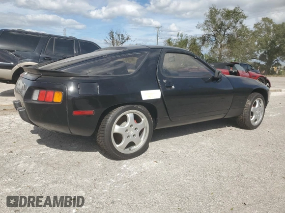 1980 Porsche 928 z VIN 92A0810156, wystawiony jako Copart lot #76952224 z przebiegiem 91 484 mil mil oraz Szkoda całkowita • Salvage title. Historia ofert i sprzedaży dostępna na DreamBid. Obrazek 3.