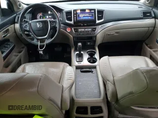 2017 Honda Ridgeline RTL-T with VIN 5FPYK2F68HB008114, listed as a Copart auction lot 51349455 with 146,058 mi miles and Salvage title. Bid and sale history available at DreamBid. Image 8.