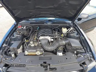 2007 Ford Mustang GT Deluxe with VIN 1ZVHT82H275346816, listed as a IAAI auction lot 42341547 with 89,870 mi miles and . Bid and sale history available at DreamBid. Image 10.