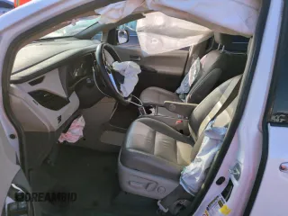 2019 Toyota Sienna XLE Auto Access Seat with VIN 5TDYZ3DC1KS982412, listed as a Copart auction lot 45692195 with 46,080 mi miles and Salvage Title. Bid and sale history available at carsss.com. Image 7.