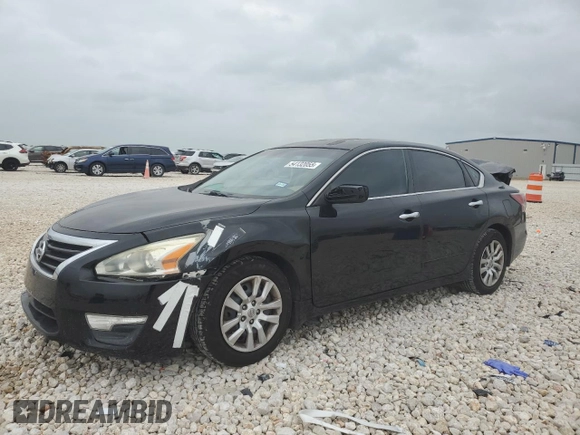 2014 Nissan Altima S with VIN 1N4AL3AP7EN348533, listed as a Copart auction lot 54132055 with 141,299 mi miles and Salvage Title. Bid and sale history available at carsss.com. Image 1.