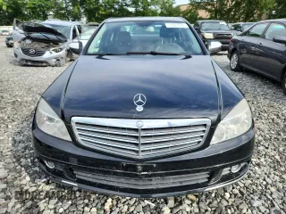 2009 Mercedes-Benz C 300 Sport с VIN WDDGF81X29R055670, выставлен на аукционе Copart как лот 63527735 с пробегом Не указан миль и Чистый • Clean title. История ставок и продаж доступна на DreamBid. Изображение 5.