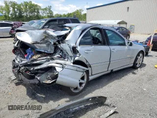 2007 Mercedes-Benz C 230 Sport z VIN WDBRF52H47E023170, wystawiony jako Copart lot #56028315 z przebiegiem 167 656 mil mil oraz Szkoda całkowita • Salvage title. Historia ofert i sprzedaży dostępna na DreamBid. Obrazek 3.