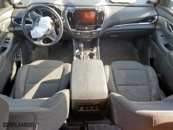 2018 Chevrolet Traverse LT Cloth with VIN 1GNERGKW1JJ108961, listed as a Copart auction lot 53327065 with 118,009 mi miles and Clean Title. Bid and sale history available at carsss.com. Image 8.
