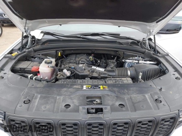 2023 Jeep Grand Cherokee Laredo z VIN 1C4RJHAG7PC640598, wystawiony jako IAAI lot #41607176 z przebiegiem 43 043 mil mil oraz . Historia ofert i sprzedaży dostępna na DreamBid. Obrazek 10.