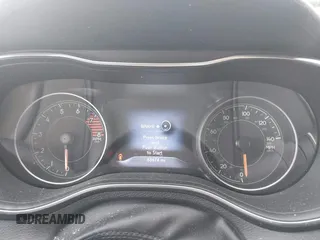 2020 Jeep Cherokee Limited с VIN 1C4PJMDX6LD595377, выставлен на аукционе IAAI как лот 42412738 с пробегом 63 674 миль миль и . История ставок и продаж доступна на DreamBid. Изображение 7.