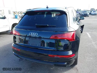 2025 Audi Q5 S line Premium with VIN WA1GAAFY7S2026126, listed as a IAAI auction lot 41535407 with 1,303 mi miles. Bid and sale history available at carsss.com. Image 17.