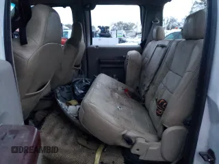 2008 Ford F-450 XL with VIN 1FTXW42R98EB14710, listed as a Copart auction lot 81383144 with 259,012 mi miles and Salvage Title. Bid and sale history available at carsss.com. Image 10.
